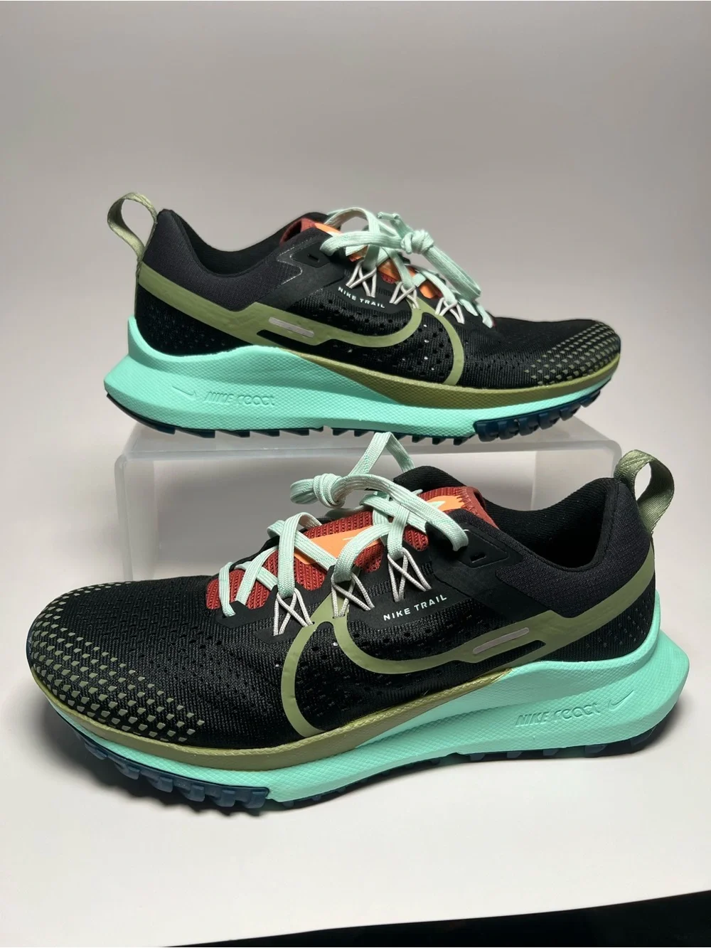 Nike React Pegasus Trail 4 Walking Hiking Shoes Black DJ6159-004 Women Sz 8 NEW